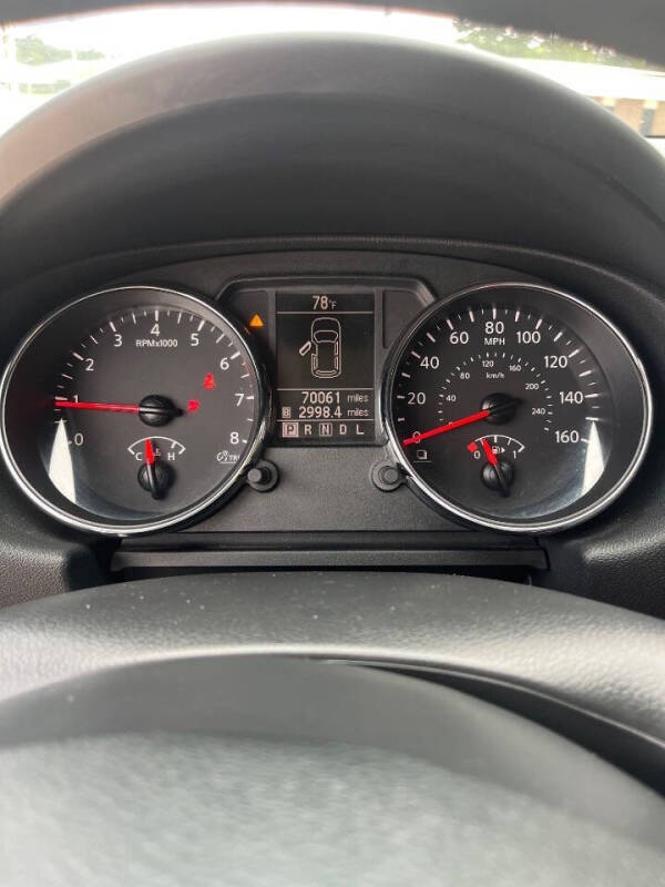 2011 Nissan Rogue S