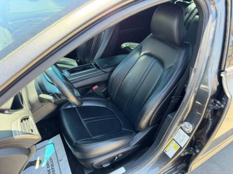 2017 Lincoln MKZ Premiere