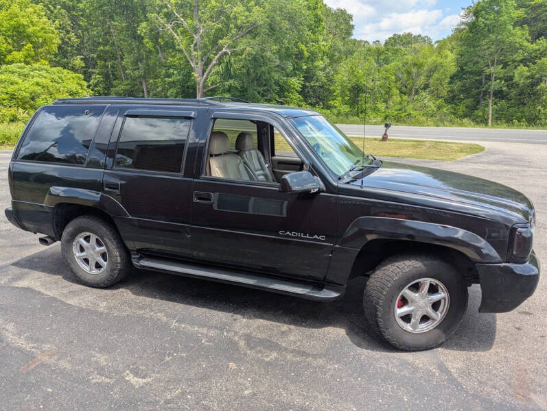 2000 Cadillac Escalade