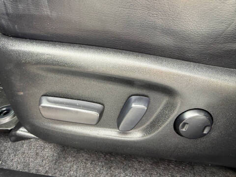 2017 Toyota RAV4 Platinum