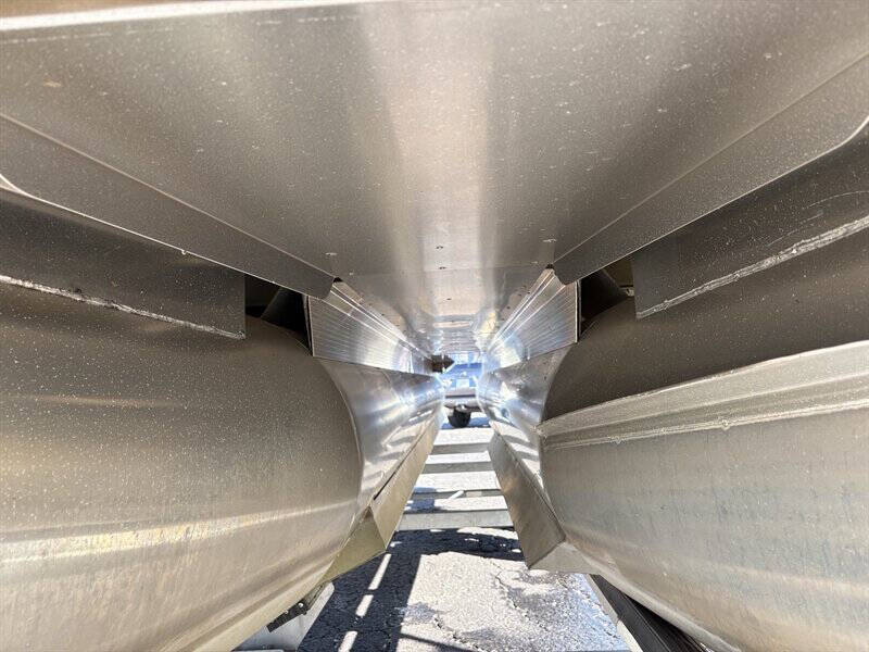 2020 Bennington SX 24