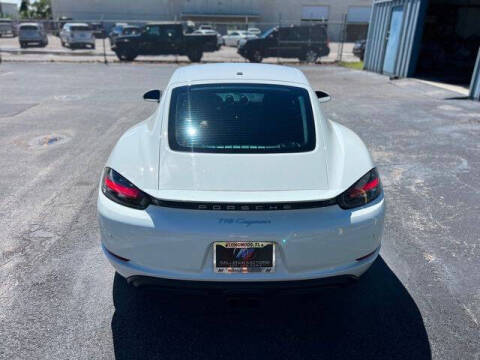 2019 Porsche 718 Cayman