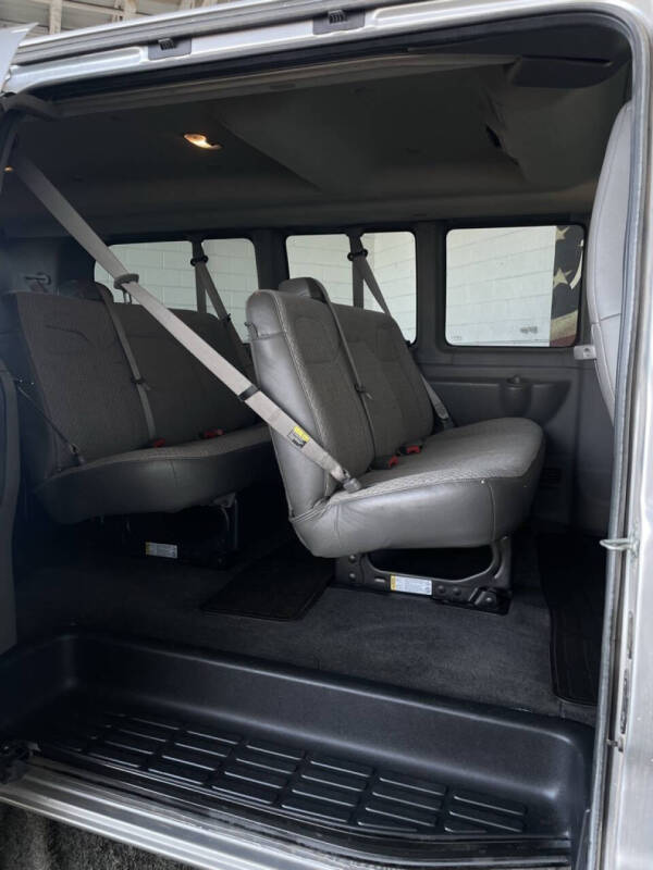2016 Chevrolet Express LS 2500