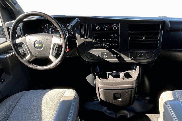 2017 Chevrolet Express LS 2500