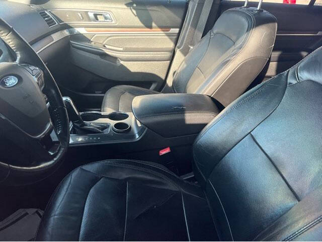 2017 Ford Explorer Limited