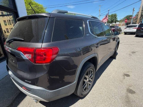 2017 GMC Acadia SLT-1