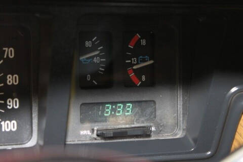 1989 Jeep Grand Wagoneer