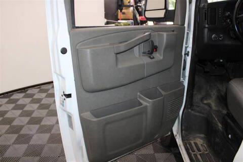 2023 Chevrolet Express 2500