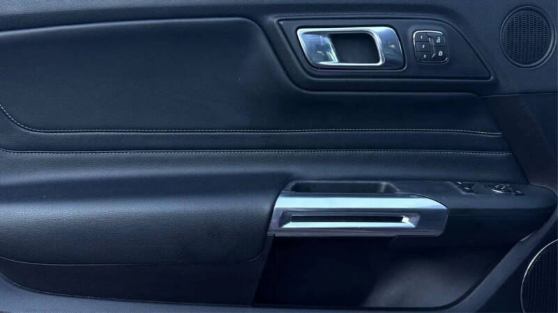 2018 Ford Mustang