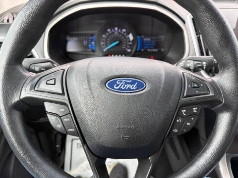 2021 Ford Edge SE
