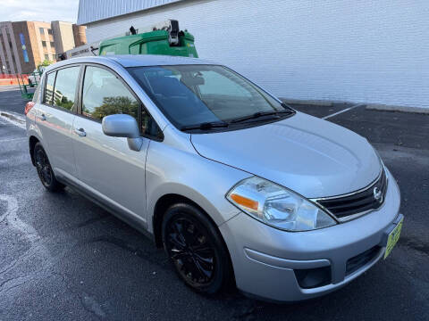 2012 Nissan Versa 1.8 S