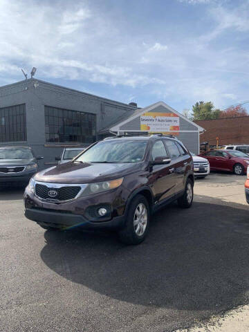 2011 Kia Sorento LX