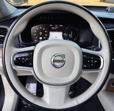 2016 Volvo XC90 T8 eAWD Inscription