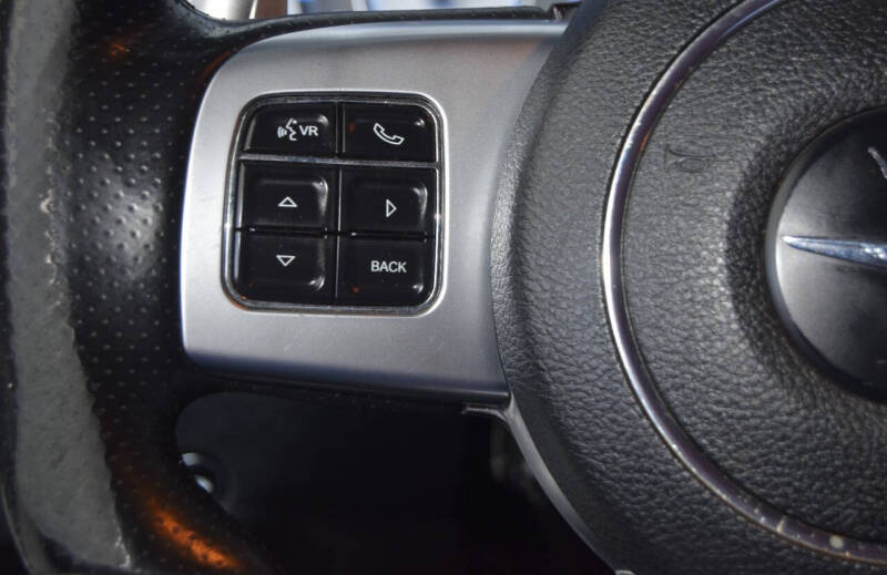 2013 Chrysler 300 SRT8