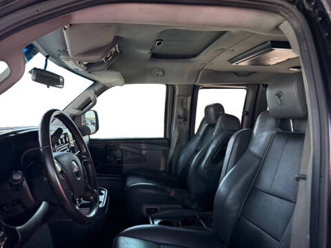 2019 GMC Savana 2500