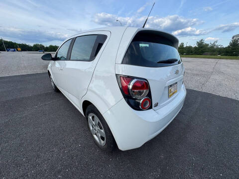 2016 Chevrolet Sonic LS Auto