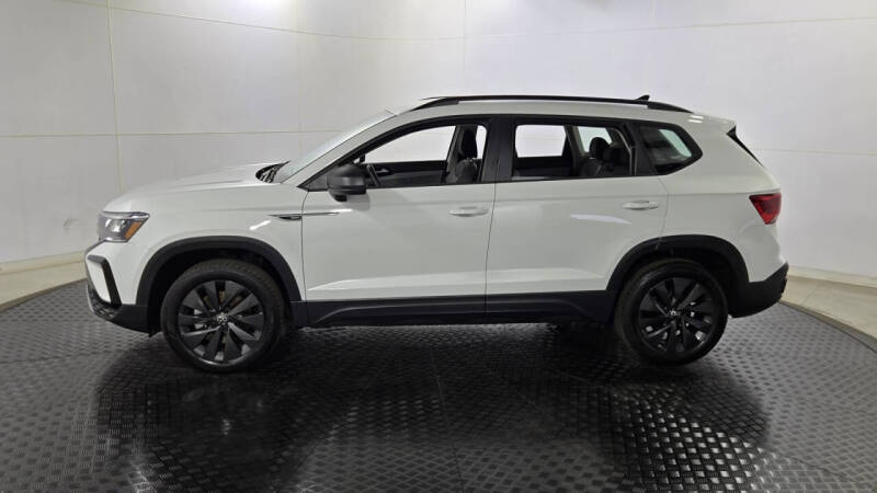 2024 Volkswagen Taos S