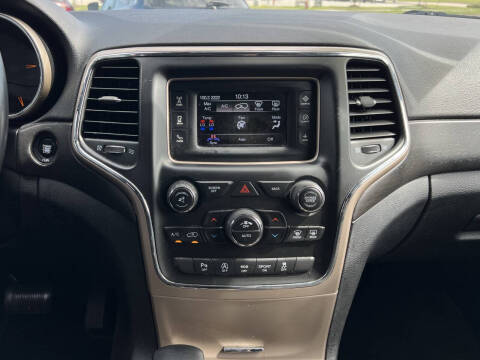 2016 Jeep Grand Cherokee Laredo E