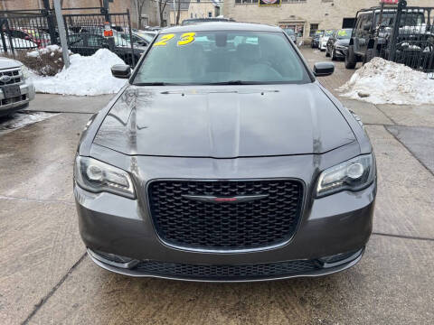 2023 Chrysler 300 S V6