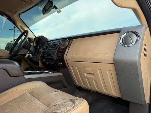 2011 Ford F-350 Super Duty Lariat