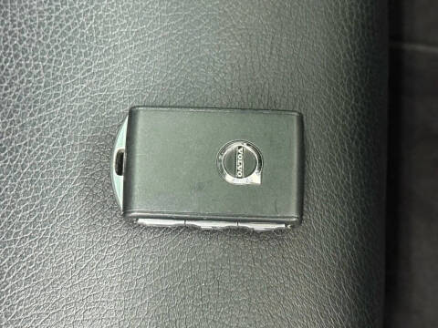 2021 Volvo XC90 T5 Momentum