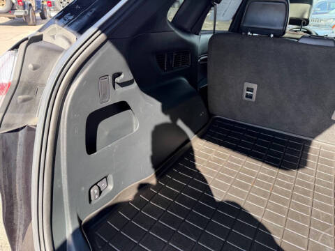 2020 Ford Edge Titanium