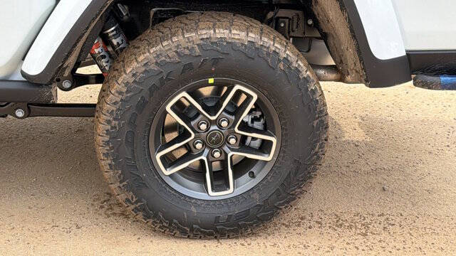 2026 Jeep Gladiator Mojave X
