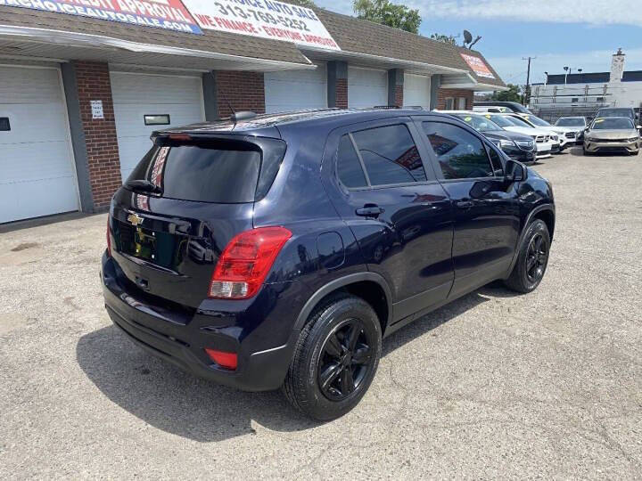 2022 Chevrolet Trax LS
