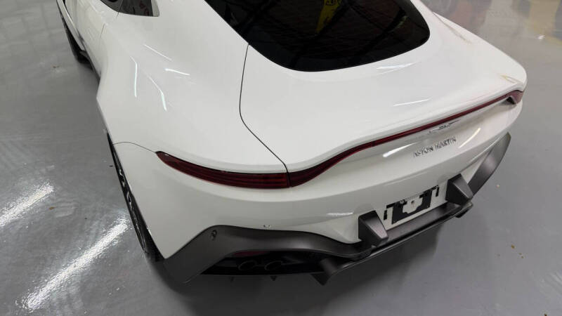 2019 Aston Martin Vantage