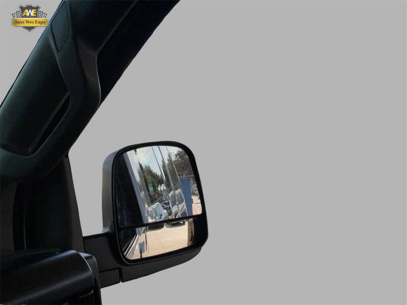 2023 Chevrolet Express 2500