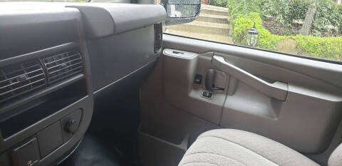 2020 Chevrolet Express 2500