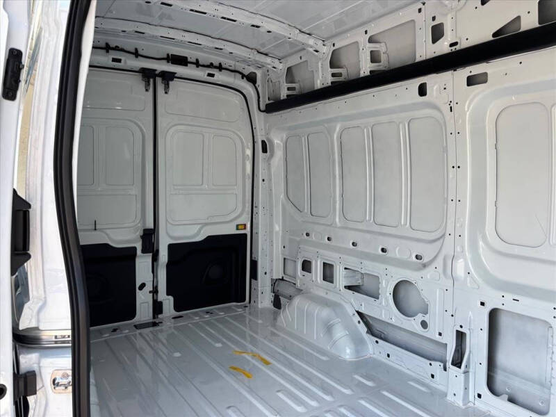 2026 Ford Transit 250