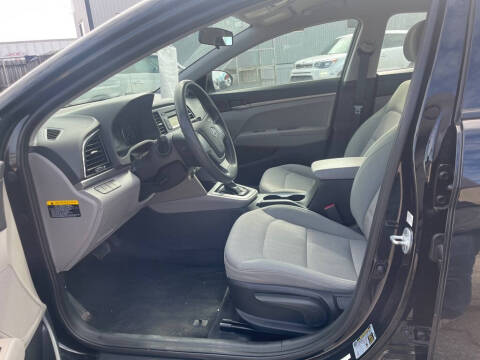 2017 Hyundai Elantra