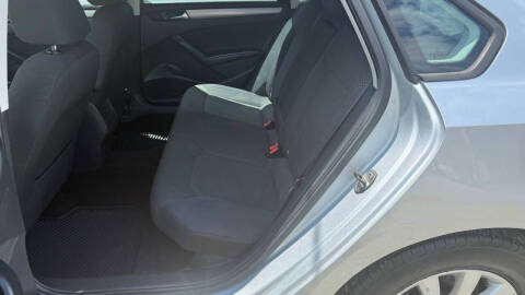 2013 Volkswagen Passat S PZEV