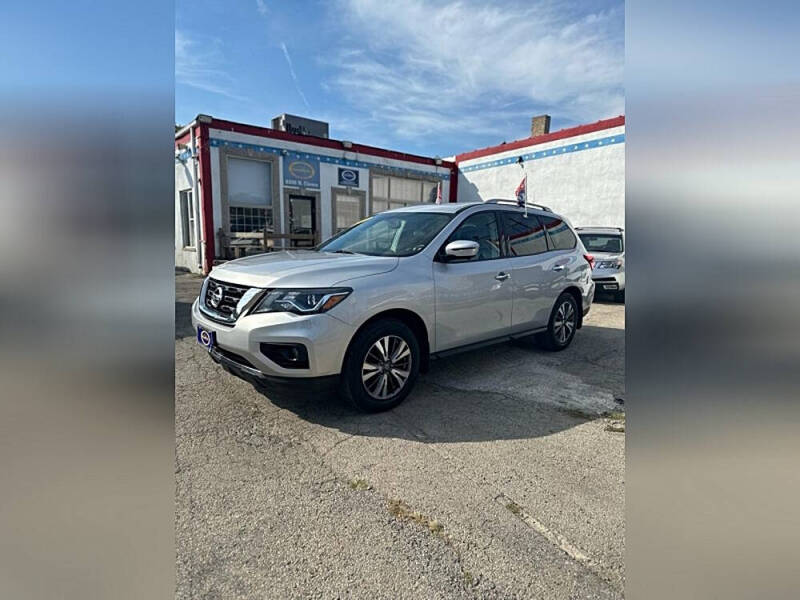2017 Nissan Pathfinder Platinum