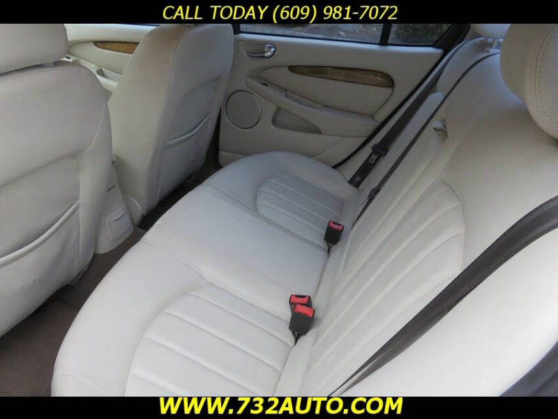 2004 Jaguar X-Type 3.0