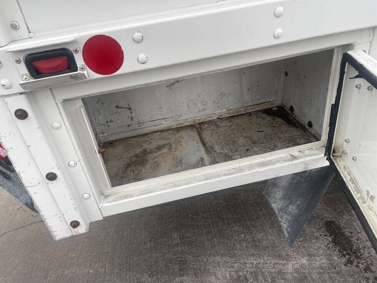 2016 FORD F-350 Incomplete - $19,900
