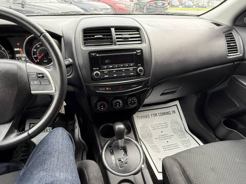 2015 Mitsubishi Outlander Sport ES