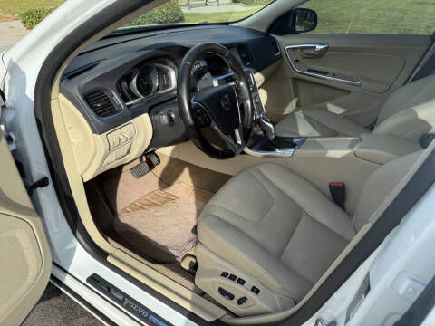 2015 Volvo S60 T5 Drive-E Premier