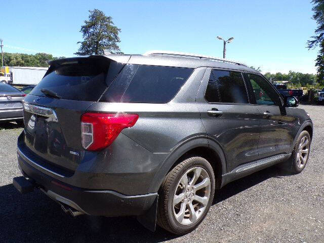 2020 Ford Explorer Platinum