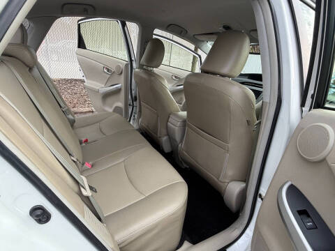 2013 Toyota Prius Five