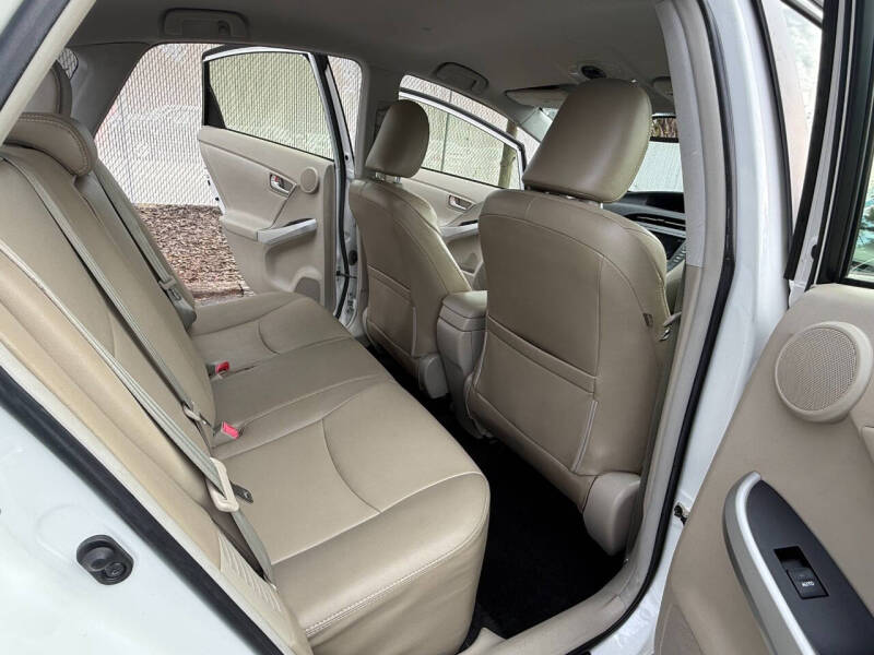 2013 Toyota Prius Five