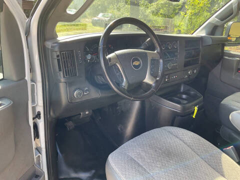 2019 Chevrolet Express LS 2500