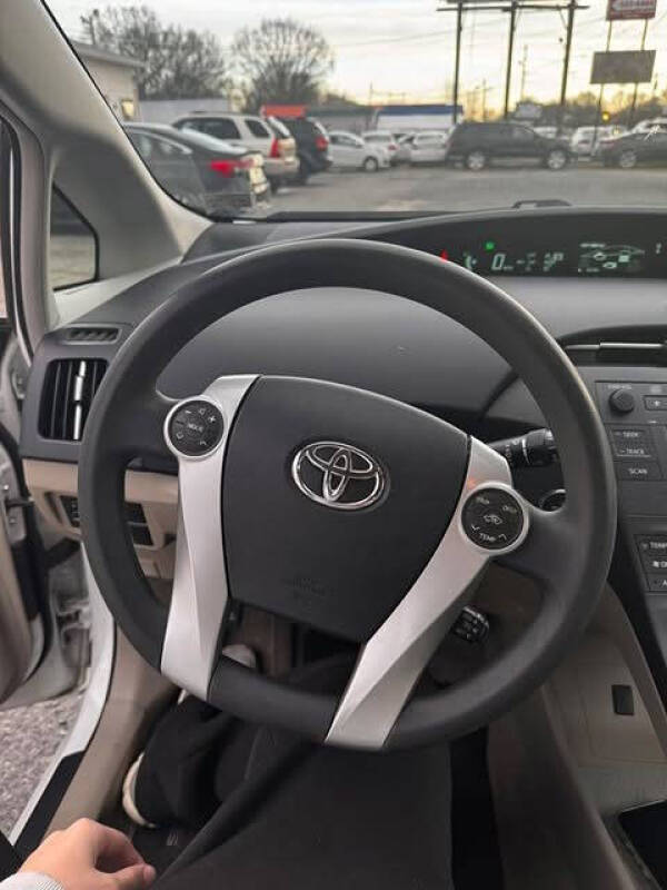 2010 Toyota Prius I