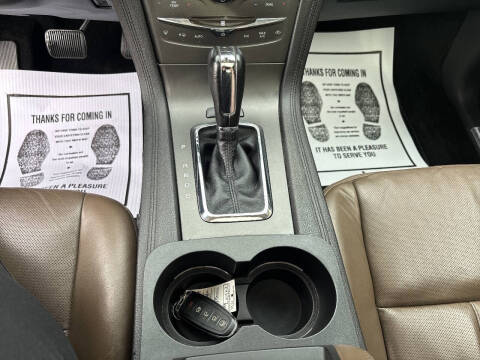 2017 Lincoln MKT Elite