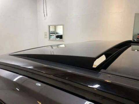 2025 Volvo XC60 B5 Core Dark Theme