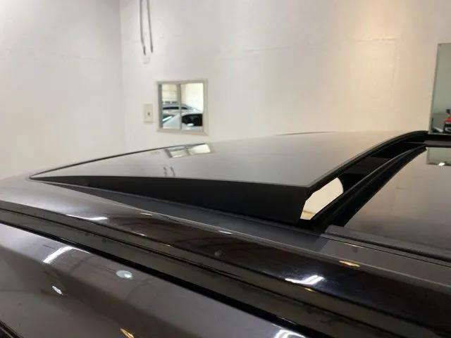 2025 Volvo XC60 B5 Core Dark Theme