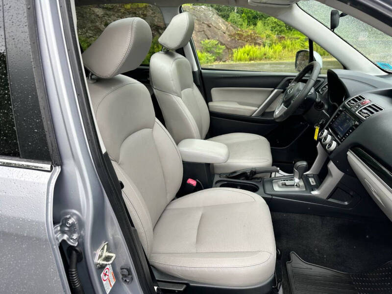 2017 Subaru Forester 2.5i Limited