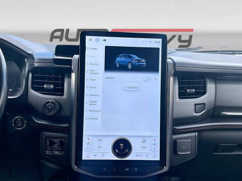 2023 Ford Expedition Platinum