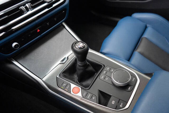 2023 BMW M3 32